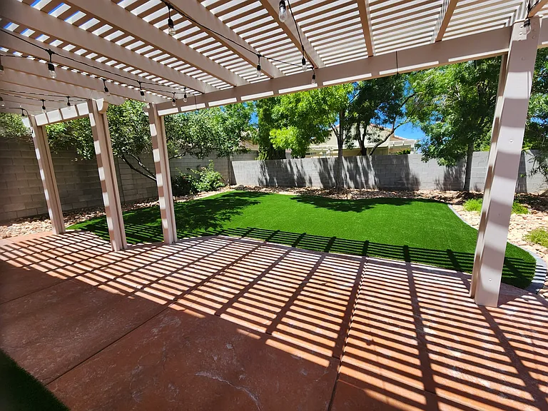 10528 Cliff Edge Ct — Photo 32
