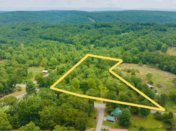 1897 Deerhead Rd, Dunlap, TN 37327