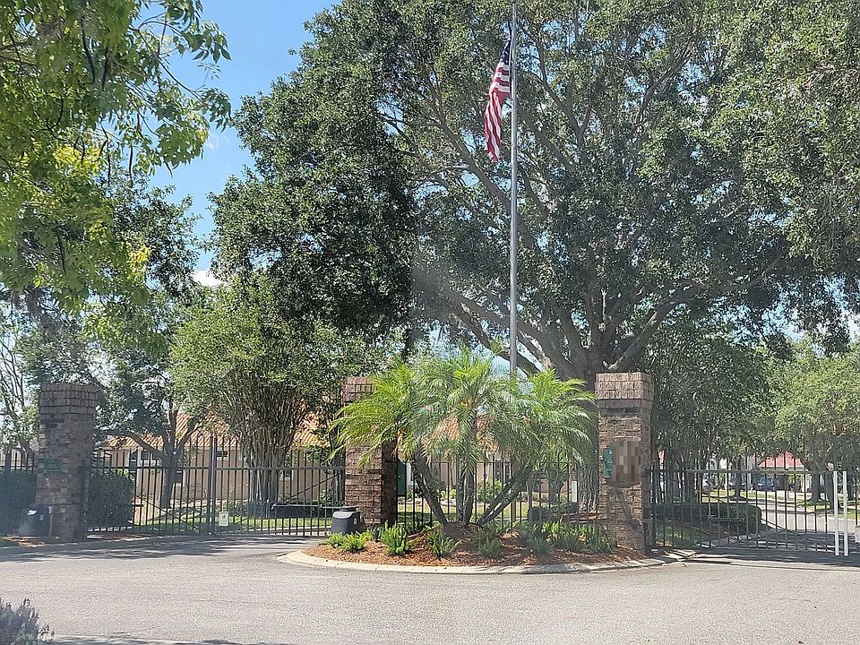 1st image of 3933 Hunters Isle Dr