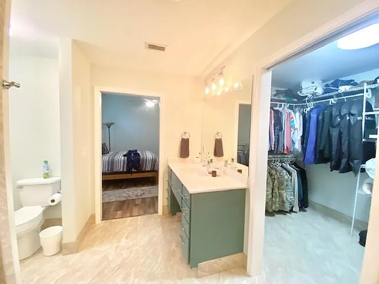 210 Pines St — Photo 15