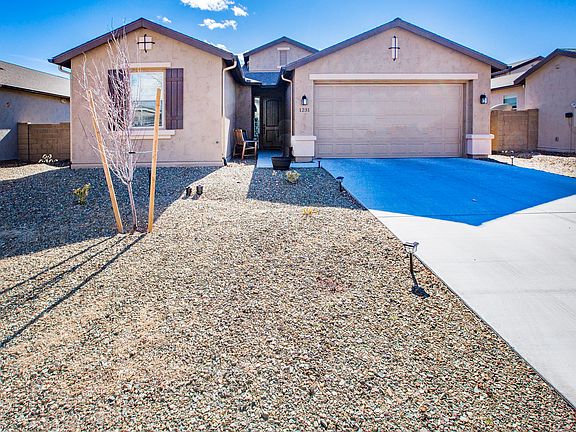 2nd image of 1231 Essex Way