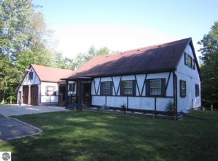 3010 Crozier Rd, Lupton, MI 48635