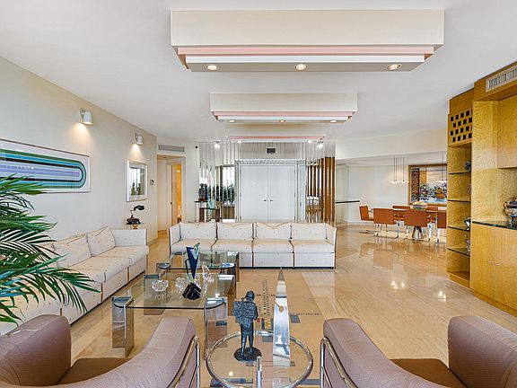 2nd image of 3100 S Ocean Blvd #507