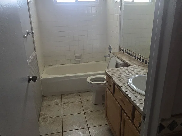 2932 E Pershing Ave — Photo 11