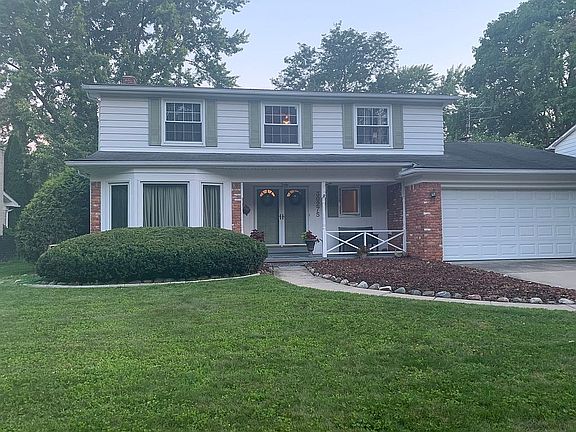 2nd image of 30275 Woodgate Dr