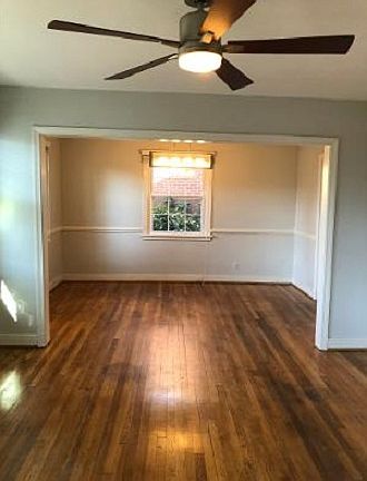 3rd image of 4808 Leonard Pkwy