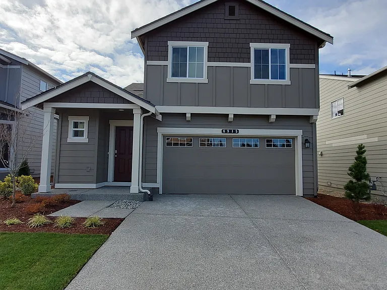 6915 Sweetgum Ave NE #1 — Photo 1