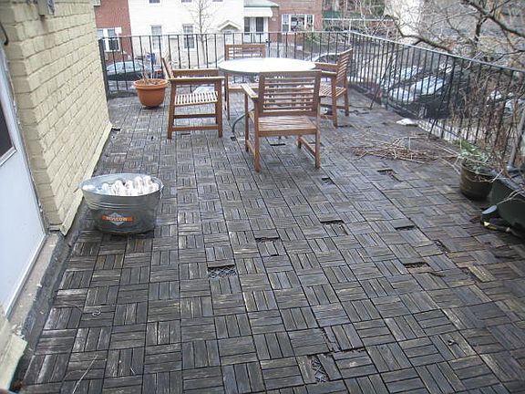 4th image of 23-33 38th St #2A