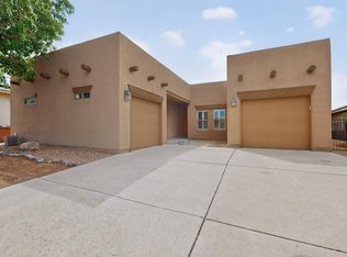 910 Mountain Phlox Way, Bernalillo, NM 87004