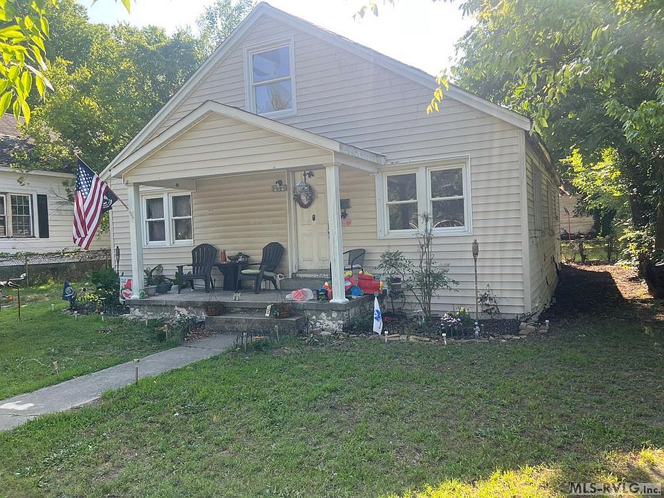 1st image of Madison St