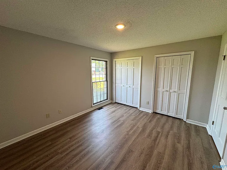 120 Roy Dr — Photo 27