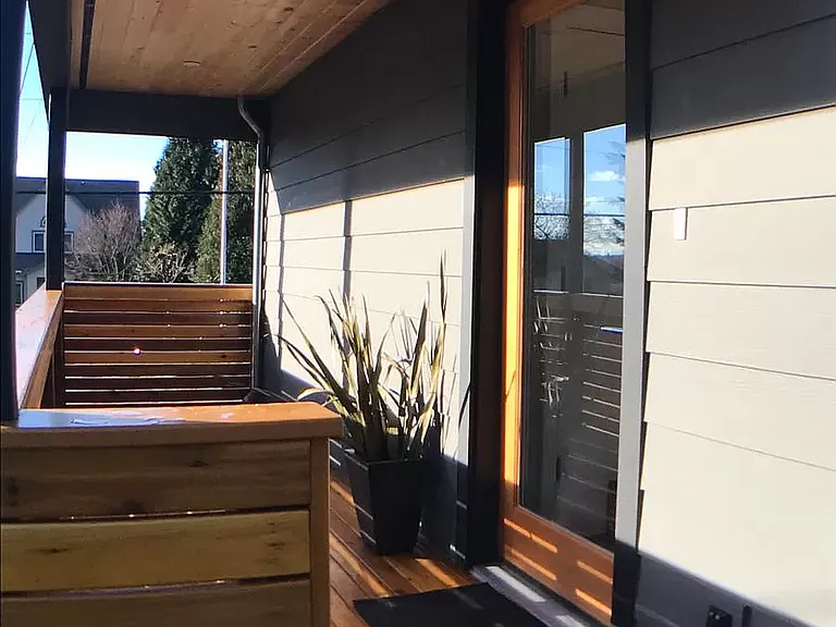 826 Sunset Blvd NE — Photo 9