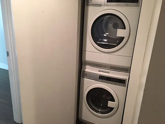 Rented by Premier Metro Realty Corp | media 26