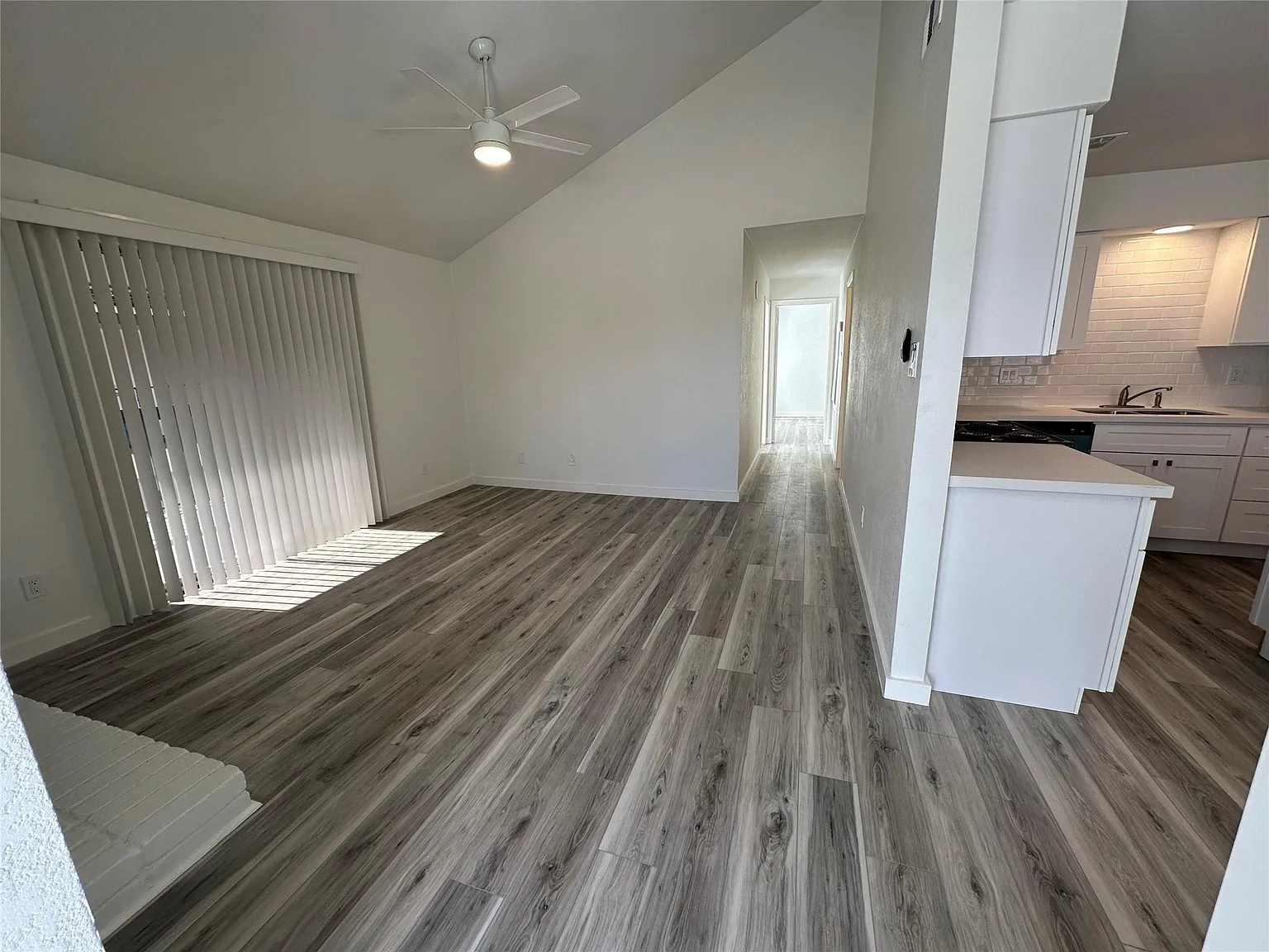 2 bed, 2.0 bath, $1,275 — Photo 4