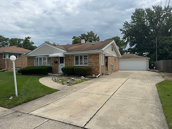 2nd image of 17329 Oconto Ave