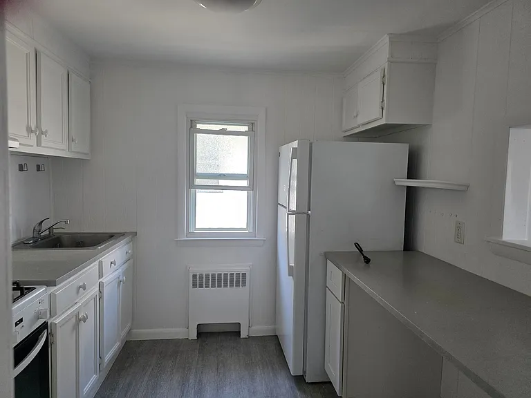 32 Georgia Ave #2 — Photo 10