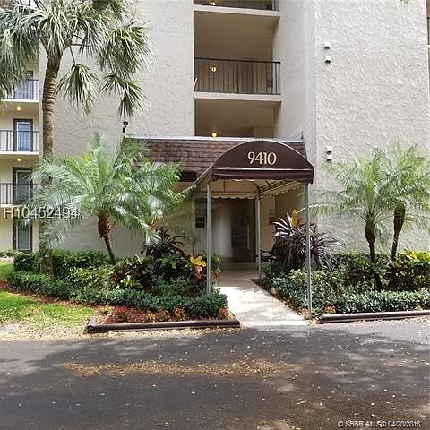 1st image of 9410 Poinciana Pl APT 305