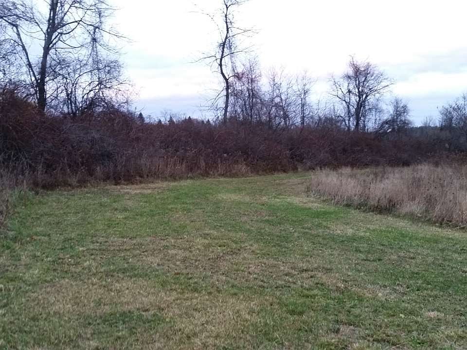 1st image of 68 Appletree Ln