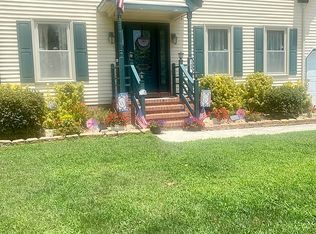1204 Cambridge Ct, Chesapeake, VA 23320