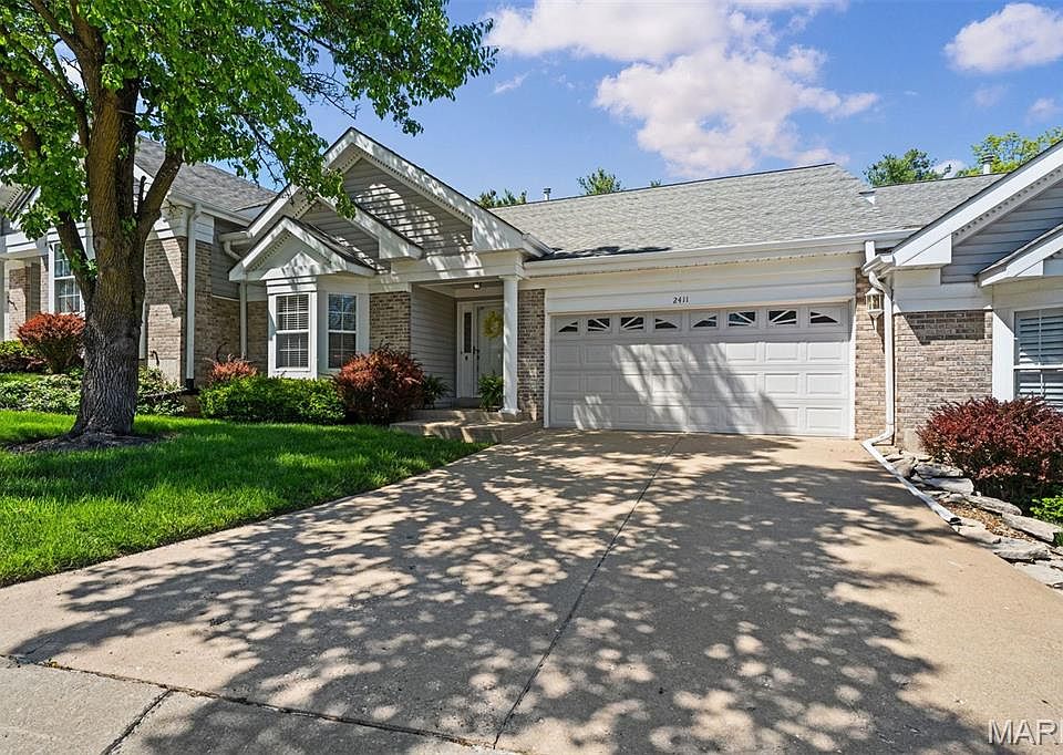 1st image of 2411 S Lakeridge Ct Unit 17