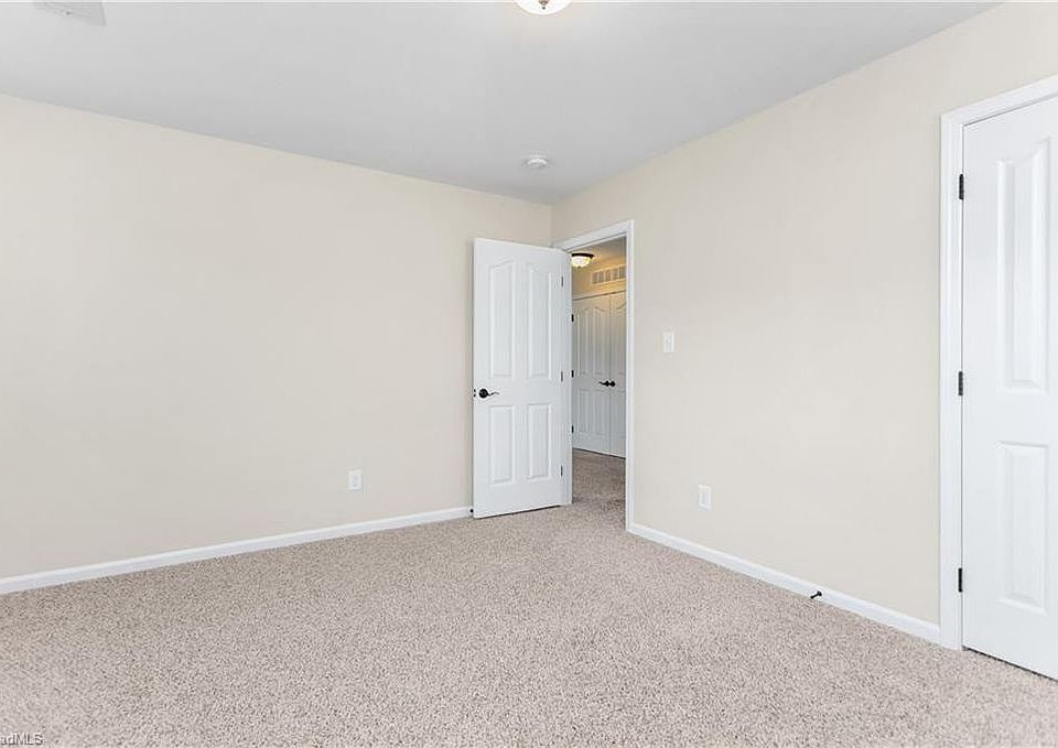 1st image of 153 Tysonridge Ct