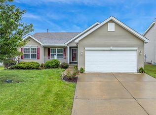 816 Foxglove Dr, Waterloo, IL 62298