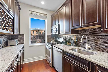 Rented by REMAX ON THE HUDSON