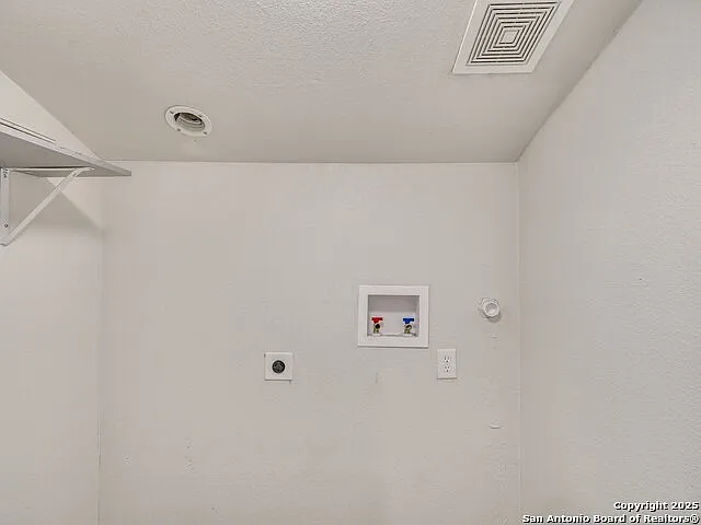 100 Lorenz Rd #1501 — Photo 10