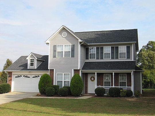 1st image of 698 Falcons Nest Ct
