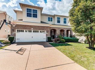 443 Maple Rise Path, Chesterfield, MO 63005