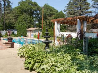6432 S 123rd St, Franklin, WI 53132