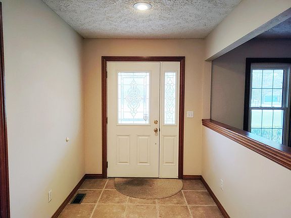 3rd image of 4107 S 118th Road