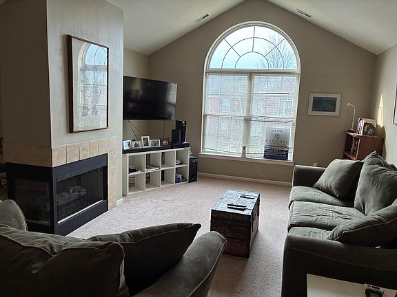 5th image of 3138 Primrose Ln