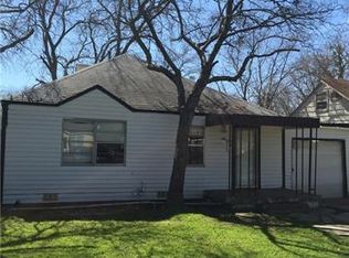 2105 Fort Worth St, Grand Prairie, TX 75050
