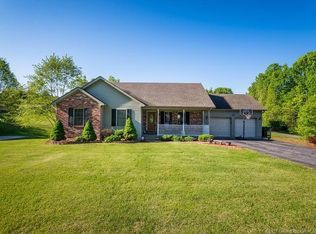 1485 Old Forest Rd NW, Corydon, IN 47112