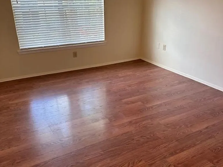 1222 Bermuda Lakes Ln #204 — Photo 6