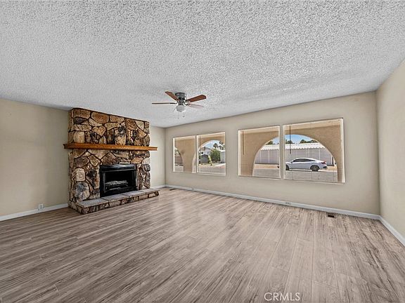 5th image of 560 Santa Clara Cir