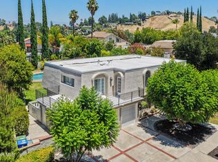 22777 Brenford St, Woodland Hills, CA 91364