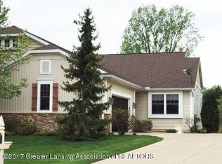 5190 Hawk Hollow Dr E, Bath, MI 48808