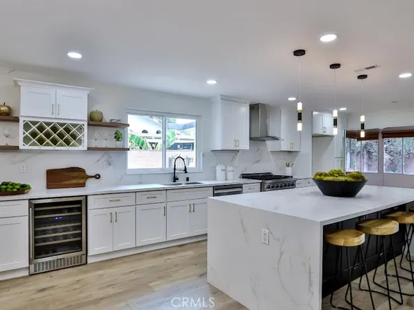 8032 Glade Ave, Canoga Park, CA 91304