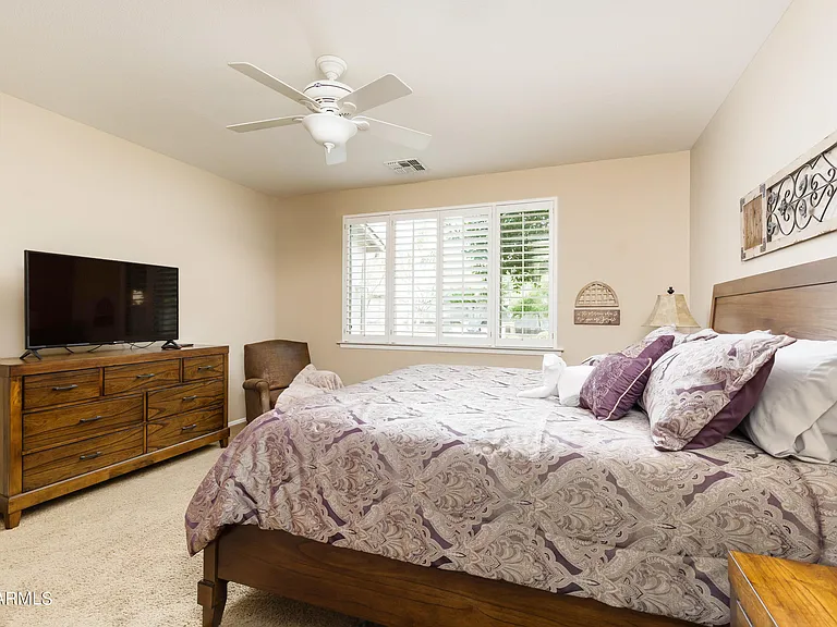 8408 W Midway Ave — Photo 41