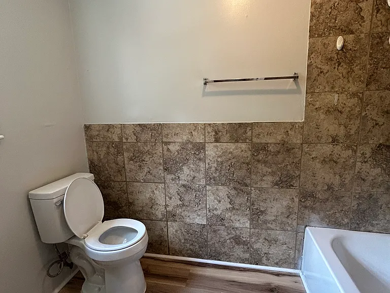 5165 Shirlwood Dr — Photo 30