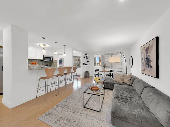 303 W 66th St APT 10DE, New York, NY 10023