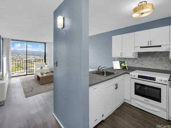 98-500 Koauka Loop APT 23C, Aiea, HI 96701