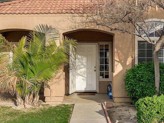 5th image of 16386 Abedul St