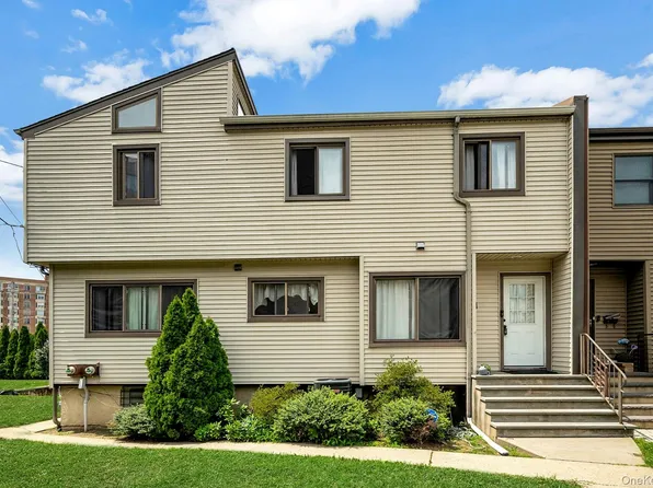 309 Pelham Road, New Rochelle, NY 10805