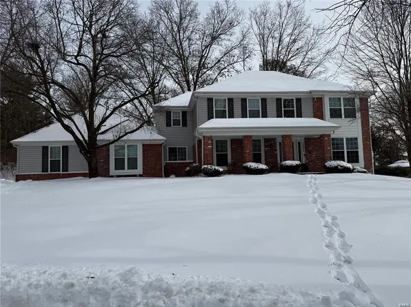 15948 Eagles Landing Ct, Chesterfield, MO 63017