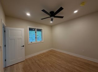 3138 N Booth St, Milwaukee, WI 53212