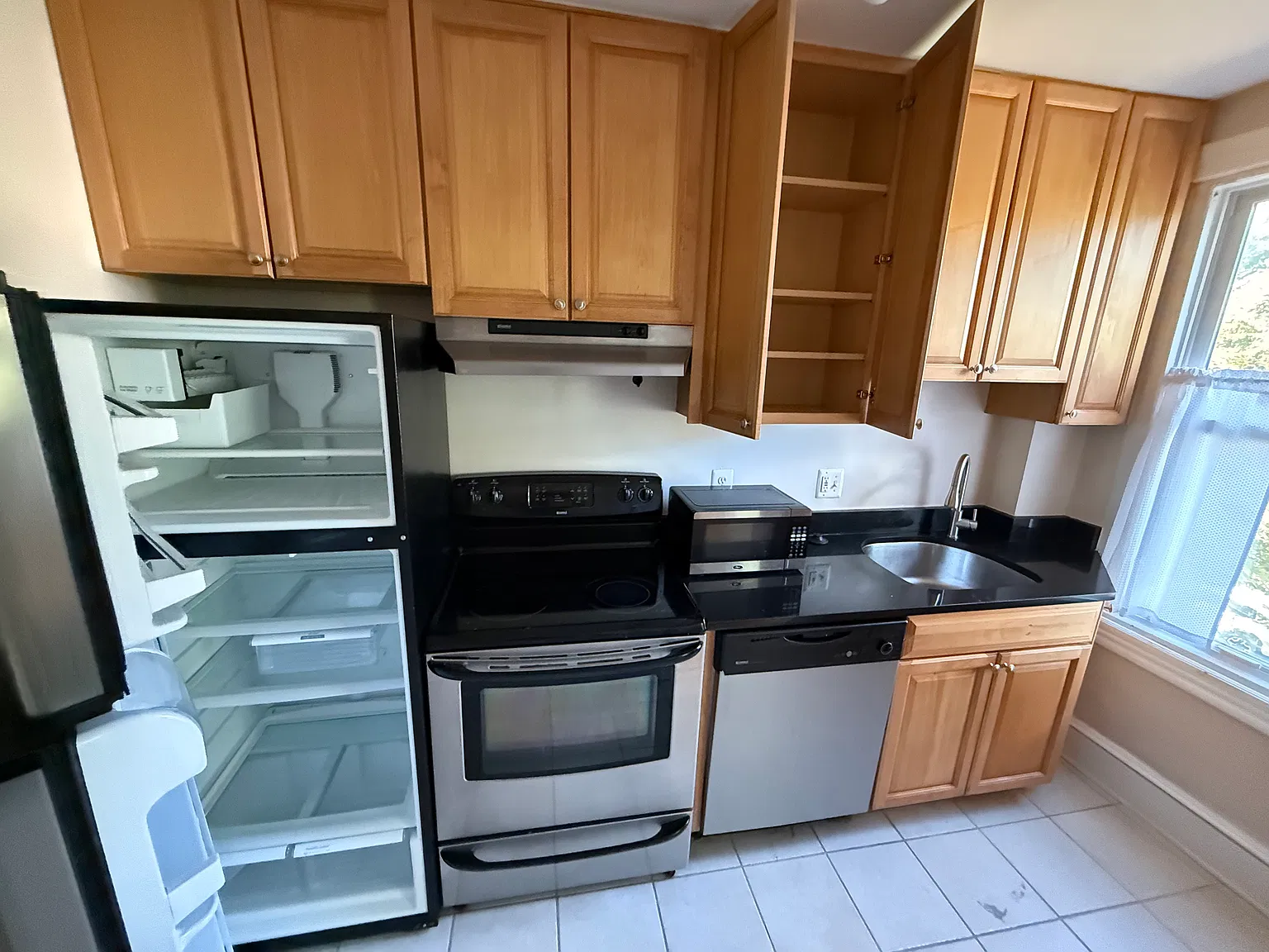 1 bed, 700 sqft, $2,175 — Photo 4