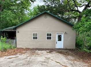 889 Powell Rd, Kirbyville, MO 65679
